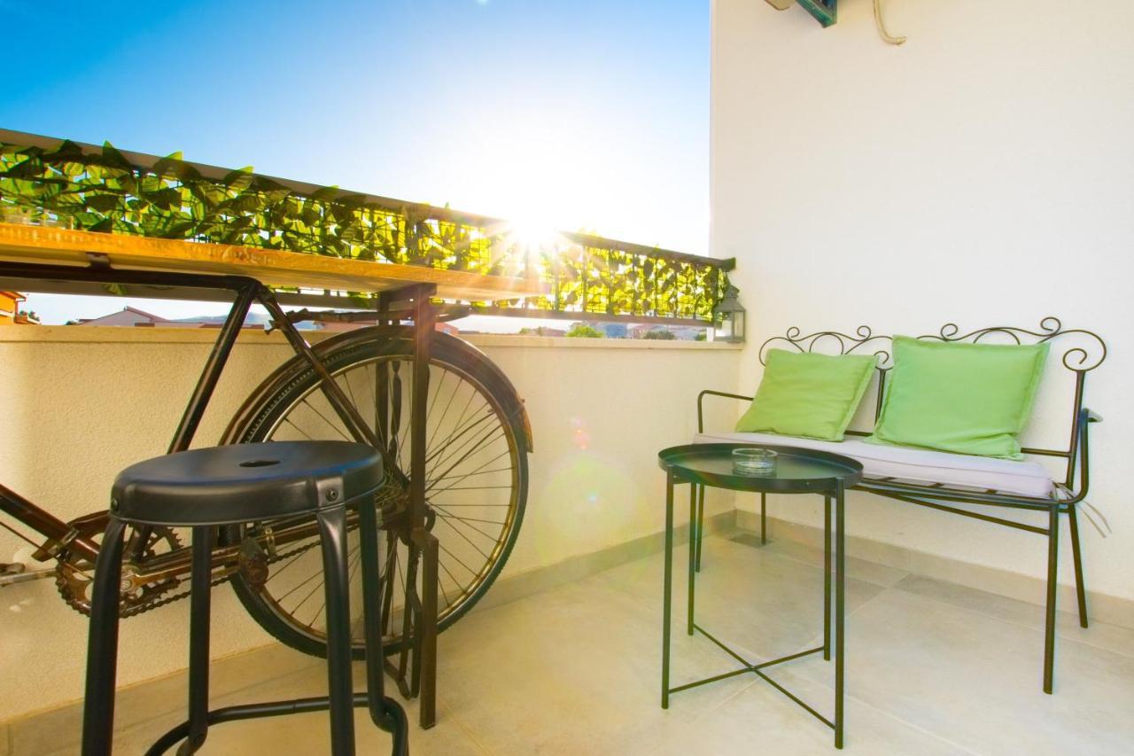 4 * Apartment Sunset Close To The Sea Kastela Luaran gambar